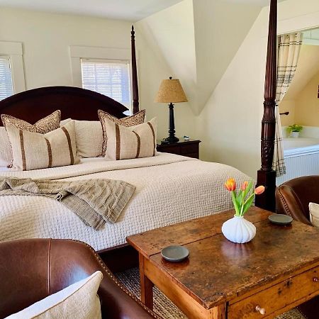 Ashley Manor Bed & Breakfast Barnstable Eksteriør bilde