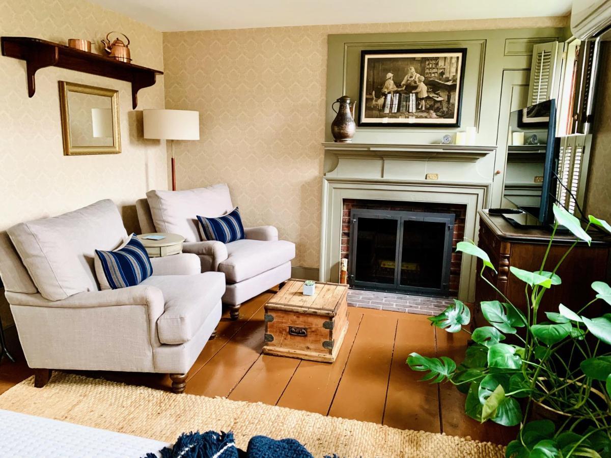 Ashley Manor Bed & Breakfast Barnstable Eksteriør bilde