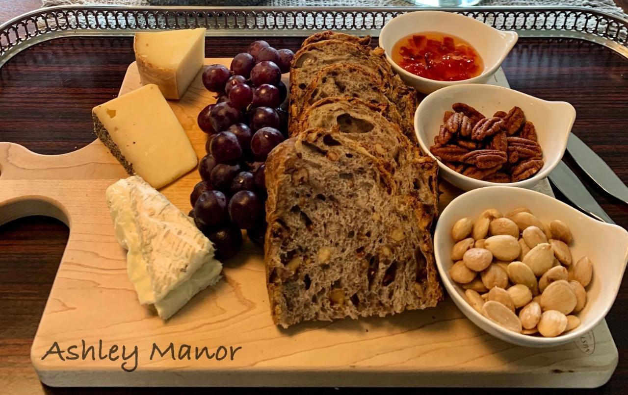 Ashley Manor Bed & Breakfast Barnstable Eksteriør bilde